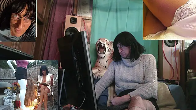 Snapshot of SissiDomination chatting on February 7, 2026, 5:43 pm SissiDomination online show from February 7, 2026, 5:43 pm