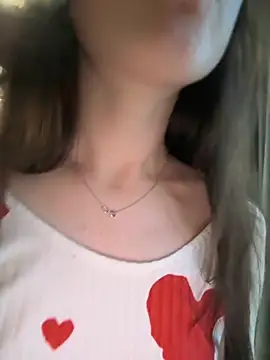 Marryme- online show from November 22, 2025, 1:32 pm