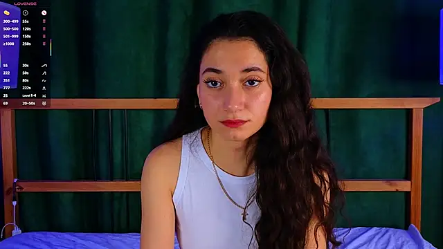 BettyMaldonado online show from November 13, 2025, 5:55 am