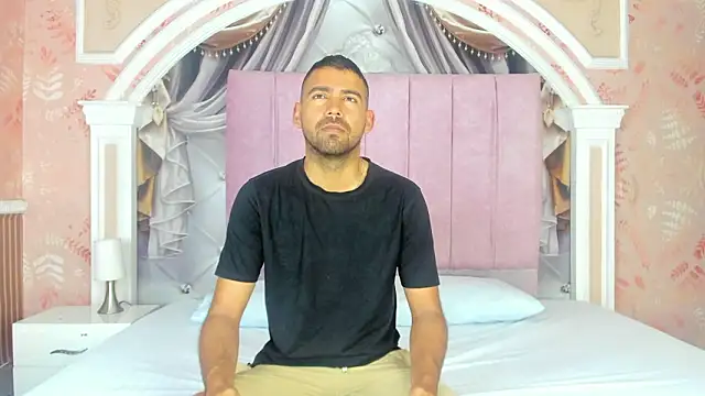 magnus serket online show from January 17, 2026, 11:36 am