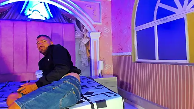 magnus serket online show from February 4, 2026, 11:38 am