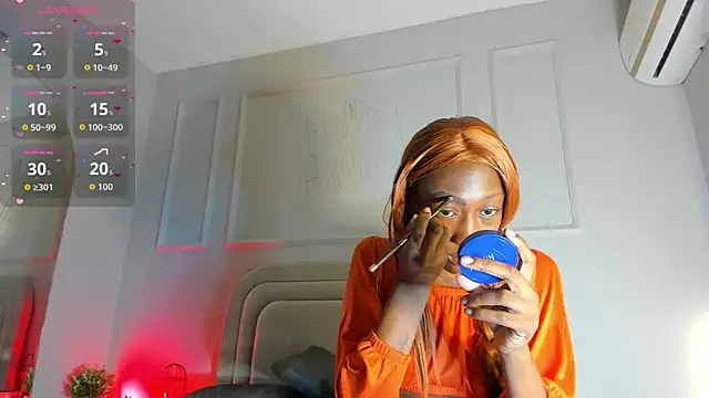 Anamonrroe online show from September 29, 2025, 11:49 am