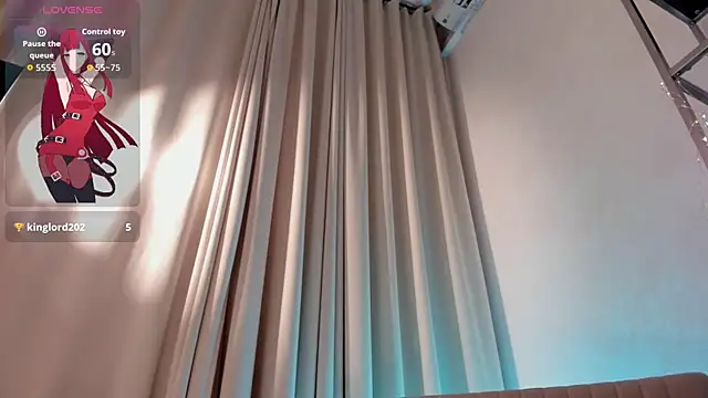 Lucy Shaw online show from November 2, 2025, 4:34 pm