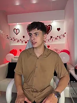 AdrianRinaldi online show from February 13, 2026, 8:09 pm