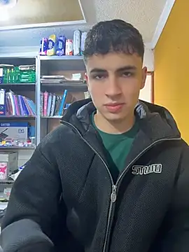 Snapshot of AdrianRinaldi chatting on May 28, 2026, 1:50 pm AdrianRinaldi online show from May 28, 2026, 1:50 pm