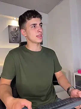 AdrianRinaldi online show from March 20, 2026, 10:33 pm