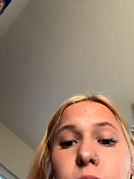 sexcbaby09 online show from October 23, 2025, 9:57 pm