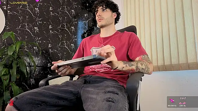 Rafael Mendezz online show from February 22, 2026, 8:43 pm