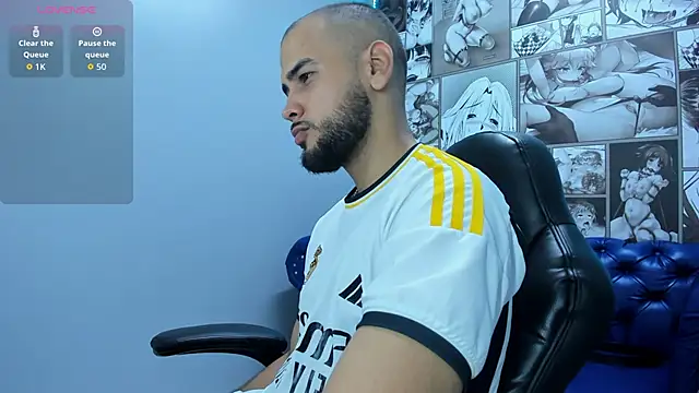 Snapshot of Marcus_Soler chatting on December 17, 2025, 1:38 pm Marcus Soler online show from December 17, 2025, 1:38 pm