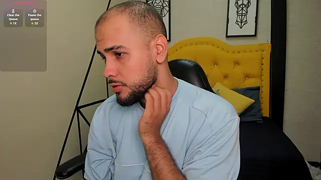 Snapshot of Marcus_Soler chatting on February 27, 2026, 1:44 pm Marcus Soler online show from February 27, 2026, 1:44 pm