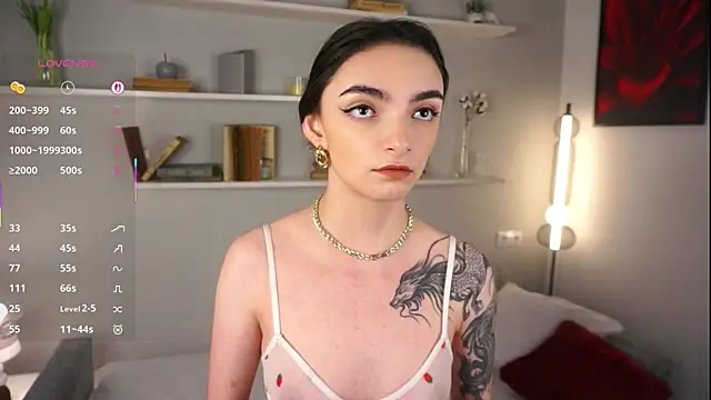 Morena Dolce online show from September 29, 2025, 3:57 am