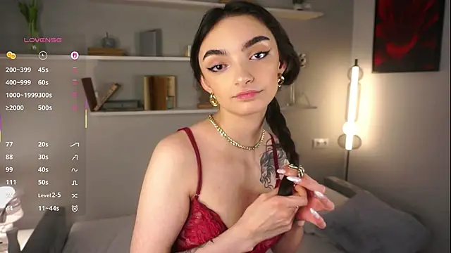 Morena Dolce online show from September 27, 2025, 3:56 am