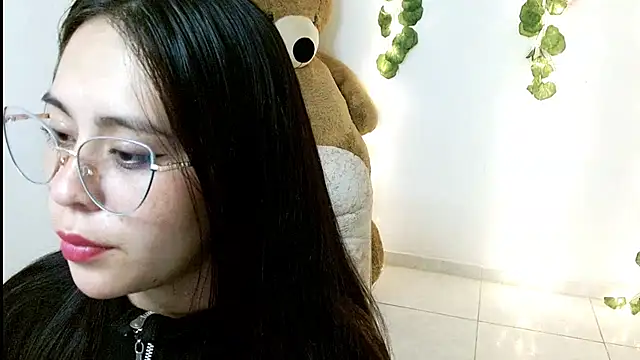 lucy1609 online show from October 8, 2025, 8:09 pm