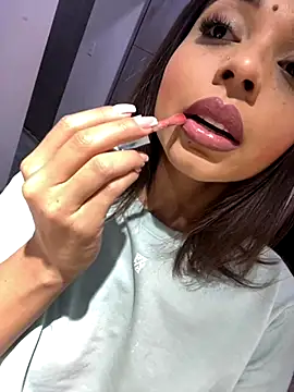 Snapshot of AnnyVega_ chatting on November 9, 2025, 7:29 pm AnnyVega online show from November 9, 2025, 7:29 pm