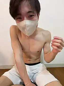 Snapshot of Yuma0718 chatting on January 17, 2026, 9:24 am Yuma0718 online show from January 17, 2026, 9:24 am