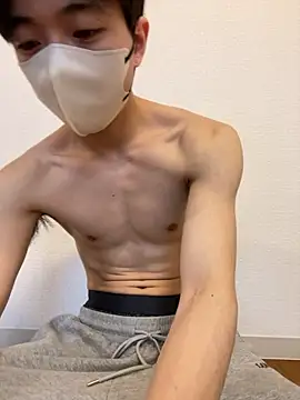 Snapshot of Yuma0718 chatting on February 27, 2026, 7:52 am Yuma0718 online show from February 27, 2026, 7:52 am