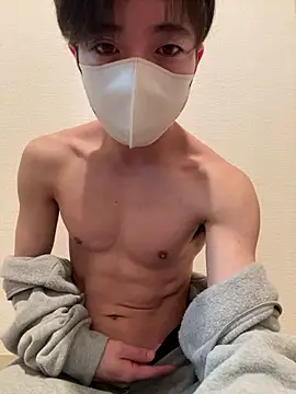 Snapshot of Yuma0718 chatting on March 1, 2026, 11:16 pm Yuma0718 online show from March 1, 2026, 11:16 pm