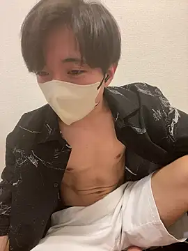 Snapshot of Yuma0718 chatting on February 2, 2026, 12:15 pm Yuma0718 online show from February 2, 2026, 12:15 pm