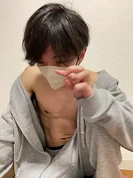 Snapshot of Yuma0718 chatting on February 14, 2026, 12:27 pm Yuma0718 online show from February 14, 2026, 12:27 pm