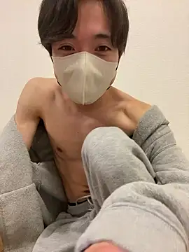 Snapshot of Yuma0718 chatting on February 13, 2026, 11:43 am Yuma0718 online show from February 13, 2026, 11:43 am