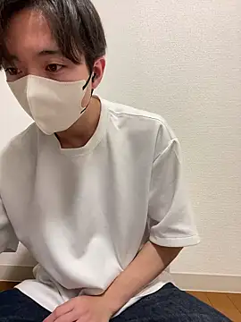 Snapshot of Yuma0718 chatting on February 3, 2026, 9:03 am Yuma0718 online show from February 3, 2026, 9:03 am