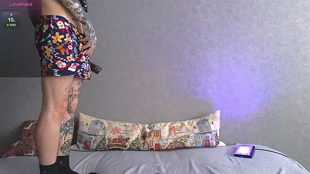 Snapshot of Somniyaa chatting on February 6, 2026, 8:54 am Somniyaa online show from February 6, 2026, 8:54 am