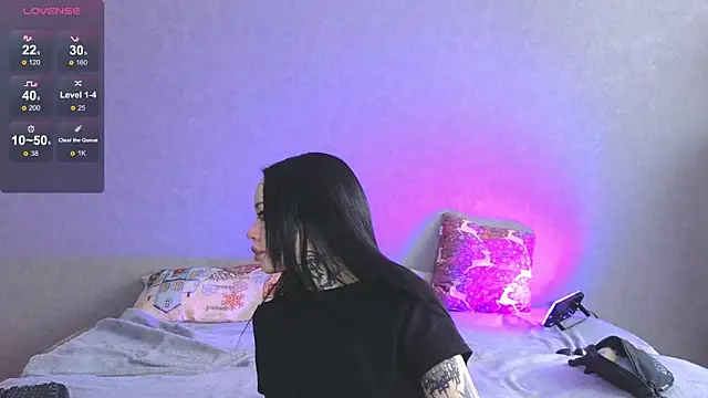 Snapshot of Somniyaa chatting on February 26, 2026, 11:43 am Somniyaa online show from February 26, 2026, 11:43 am