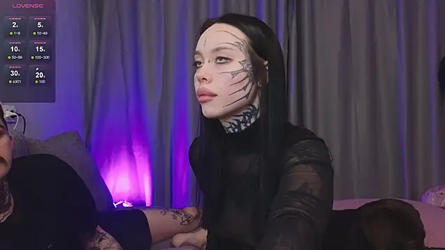 Snapshot of Somniyaa chatting on November 28, 2025, 3:01 pm Somniyaa online show from November 28, 2025, 3:01 pm