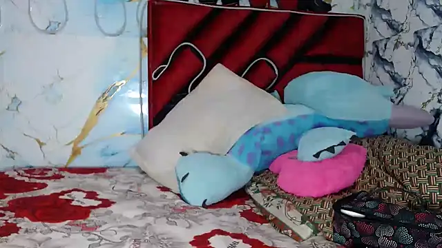 Snapshot of hot_lady19 chatting on November 10, 2025, 1:10 am hot lady19 online show from November 10, 2025, 1:10 am