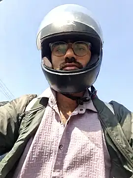 YoursThickDick online show from February 5, 2026, 5:58 am