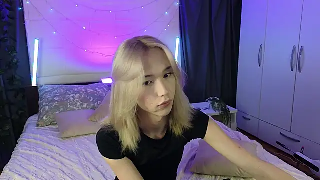 Snapshot of okerriella chatting on February 20, 2026, 7:10 am okerriella online show from February 20, 2026, 7:10 am