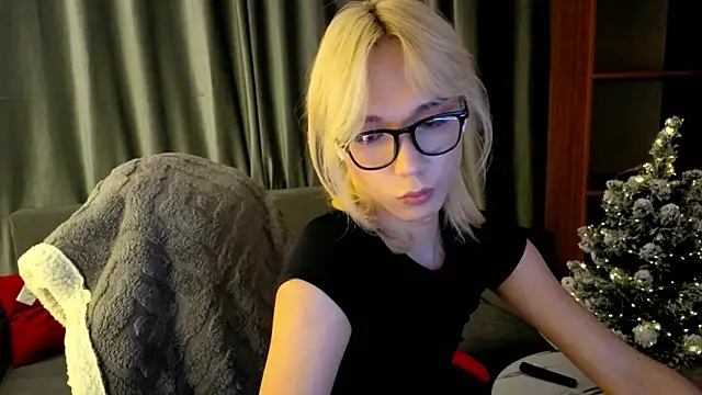 okerriella online show from January 9, 2026, 1:18 pm