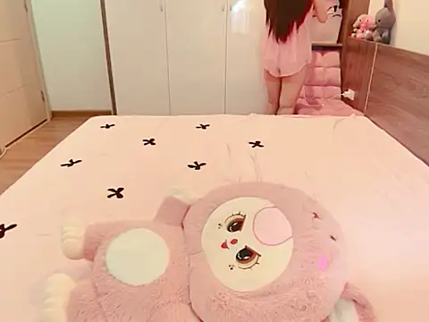 Snapshot of JunCii_9x chatting on November 5, 2025, 2:14 am JunCii 9x online show from November 5, 2025, 2:14 am