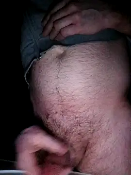 Lewisbbb online show from November 29, 2025, 10:37 am