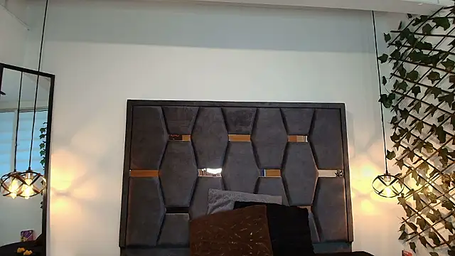 Snapshot of Hanna_Lee__ chatting on February 25, 2026, 2:17 pm Hanna Lee online show from February 25, 2026, 2:17 pm