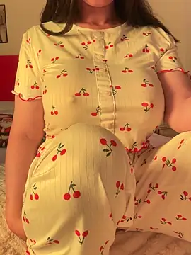 OnlyRima online show from November 23, 2025, 11:04 pm