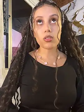 Harley J  online show from December 22, 2025, 12:38 pm