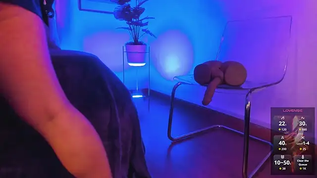 Violett Novoa online show from November 5, 2025, 12:08 pm