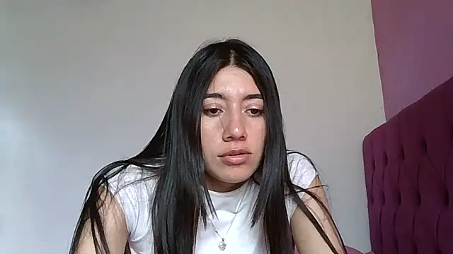 Madow Lu online show from November 3, 2025, 3:59 pm