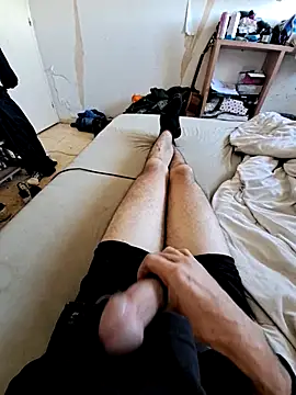 Snapshot of lolo7121 chatting on October 15, 2025, 10:23 am lolo7121 online show from October 15, 2025, 10:23 am