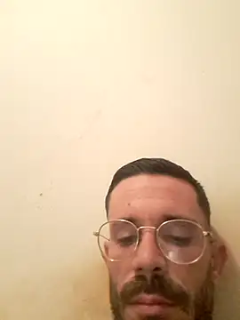 Snapshot of lolo7121 chatting on October 15, 2025, 10:29 pm lolo7121 online show from October 15, 2025, 10:29 pm