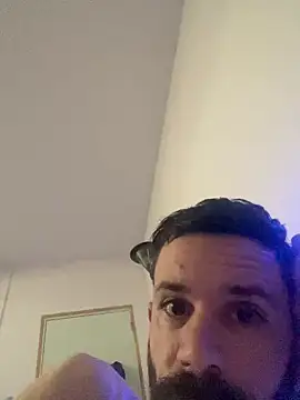 Snapshot of lolo7121 chatting on February 24, 2026, 9:54 am lolo7121 online show from February 24, 2026, 9:54 am