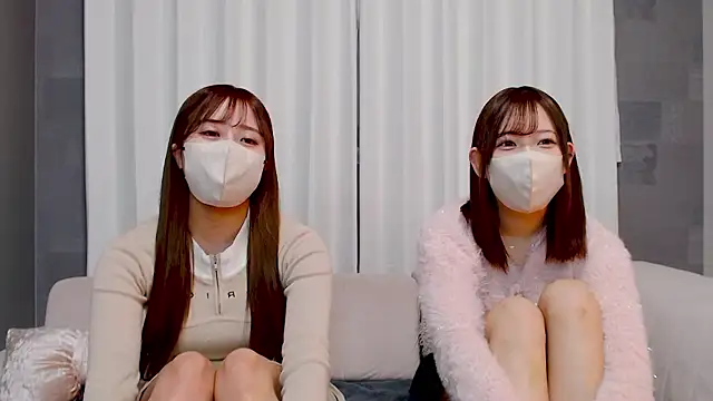  YUI CHAN  online show from February 9, 2026, 11:30 am