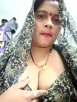 Hot komal1 online show from February 8, 2026, 10:07 pm