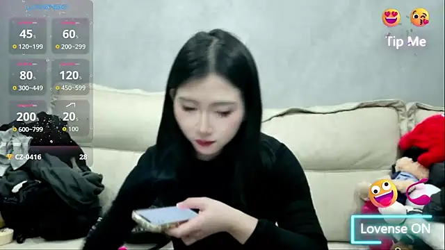 Snapshot of xiaoLI-2025 chatting on February 21, 2026, 3:03 pm xiaoLI-2025 online show from February 21, 2026, 3:03 pm