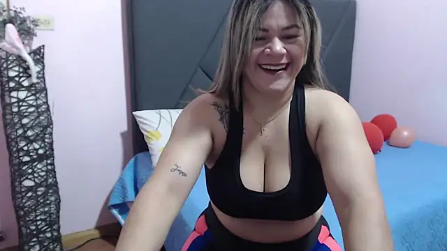 Snapshot of pamela_echeverria chatting on September 22, 2025, 10:21 am pamela echeverria online show from September 22, 2025, 10:21 am