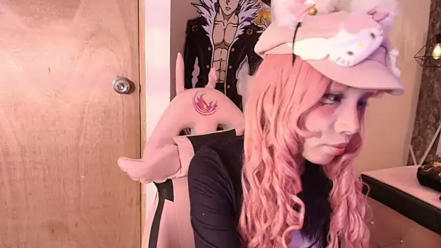 Terraelowen online show from February 8, 2026, 11:41 am