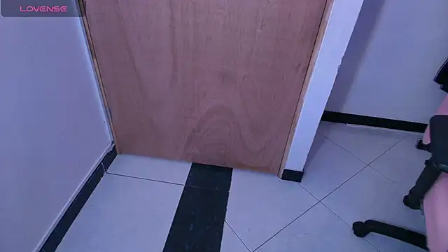 Terraelowen online show from November 16, 2025, 11:37 am