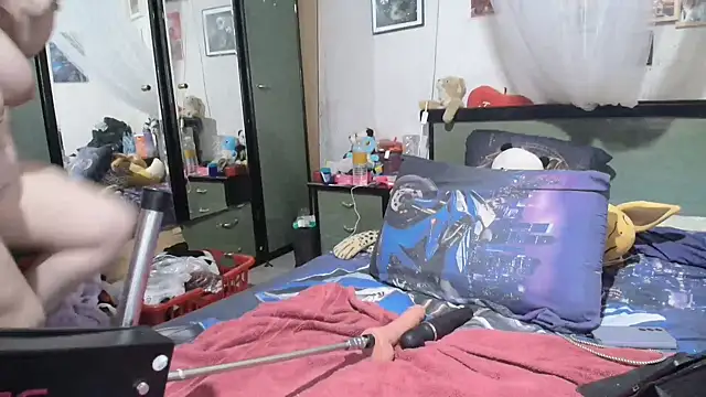 Snapshot of Lilirose-63 chatting on February 3, 2026, 6:33 am Lilirose-63 online show from February 3, 2026, 6:33 am