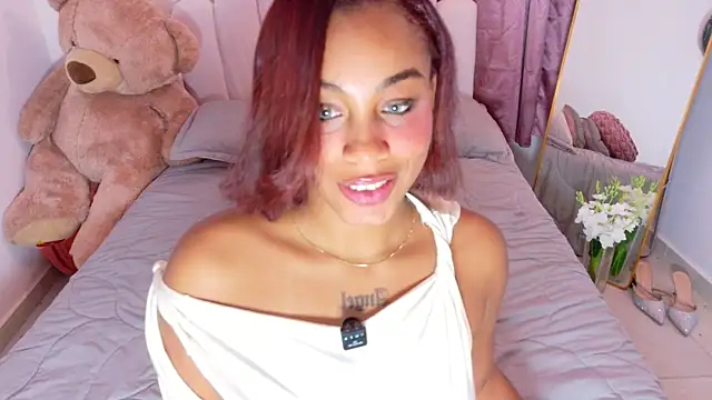 Snapshot of Sofia_Stanley chatting on June 1, 2026, 10:37 am Sofia Stanley online show from June 1, 2026, 10:37 am